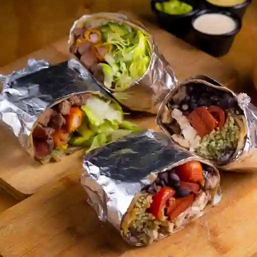 Combo 2 y Smoothie de 1 Litro a Elección