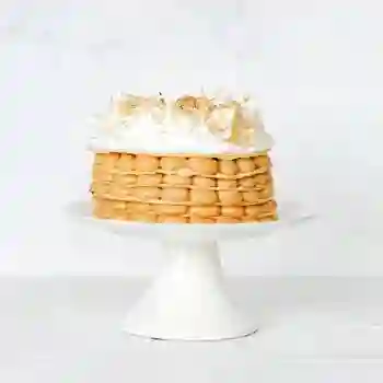 Torta hojarasca,manjar y merengue