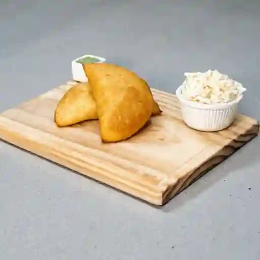Empanada Queso Blanco