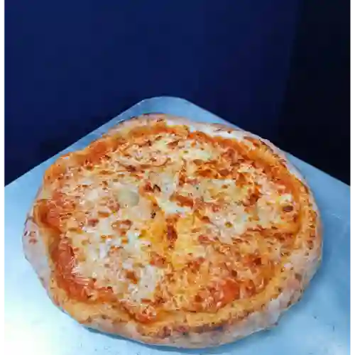 Pizza Trilogía de Quesos -32 Cm
