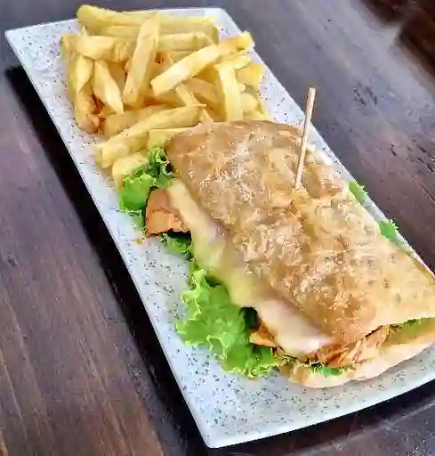 Sandwich Capitán Pollero