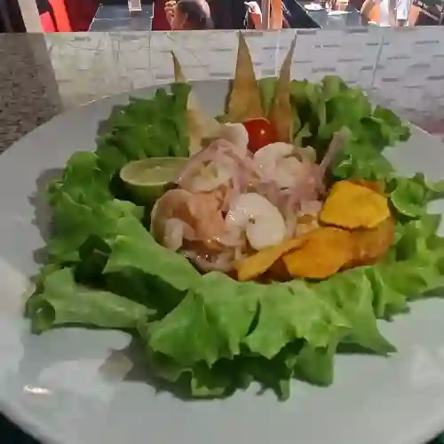 Ceviche de Salmón y Camarón