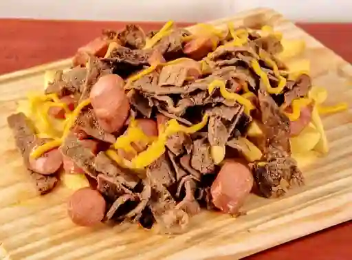 Choripapas con Lomito