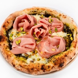Pizza Bologna