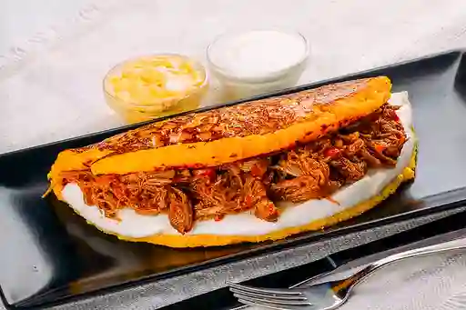 Cachapa Carne
