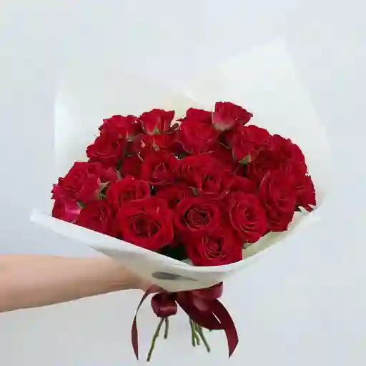 Ramo De Mini Rosas Rojas