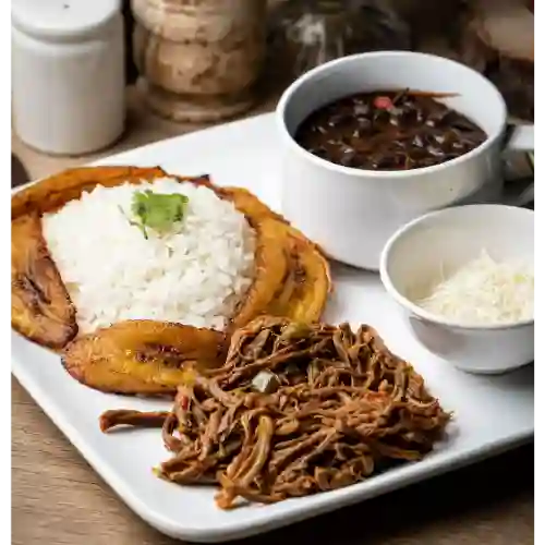 Pabellon Criollo