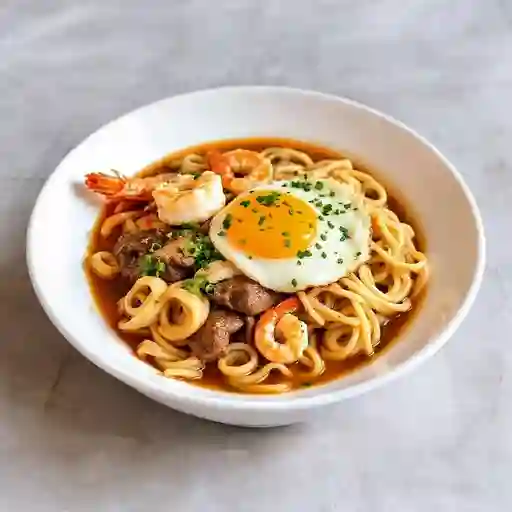 Udon con Carne