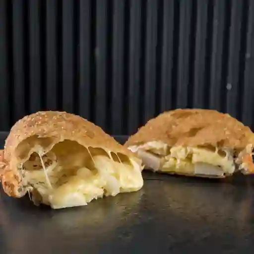 Empanada Queso Palmito