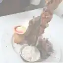 Brocheta Mixta Pollo y Carné