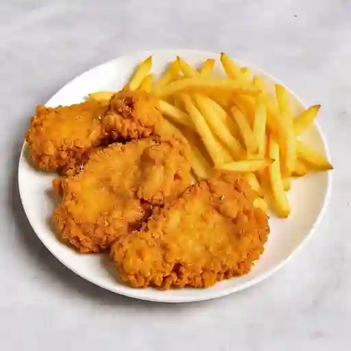 Chicharrón de Pollo con Papa Frita Natural