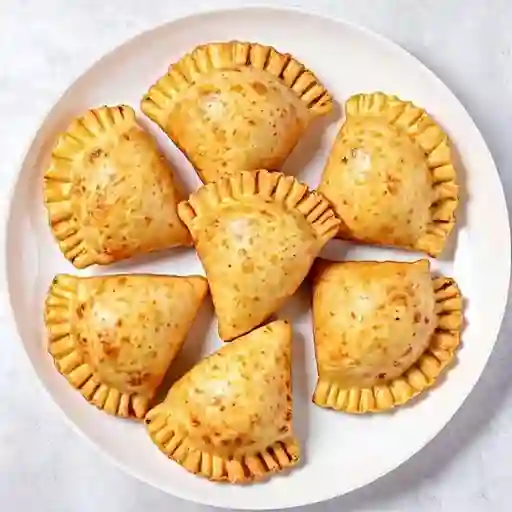 6 Empanadas de Queso