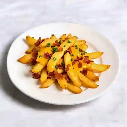 Papas Fritas Con Cheddar Y Tocino
