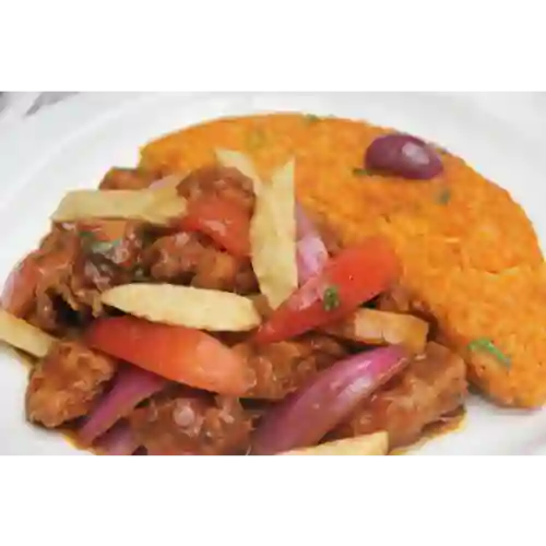 Tacu Tacu con Lomo Saltado