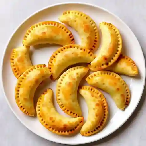 Empanadas de Queso Medialuna (8Unidades)