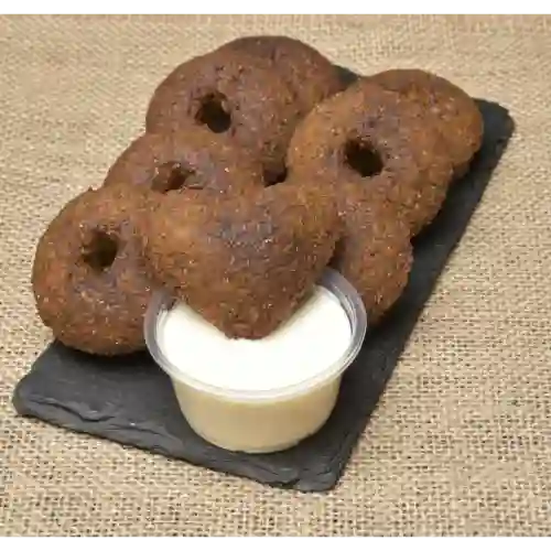 Falafel (8U) con Salsa de Tahine