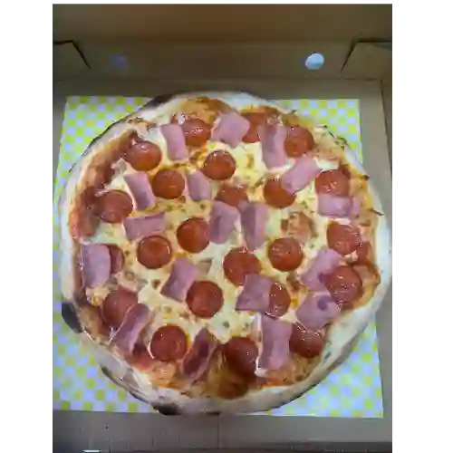 Pizza Jamón Peperoni