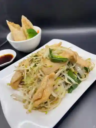 Diente Dragón con Pollo