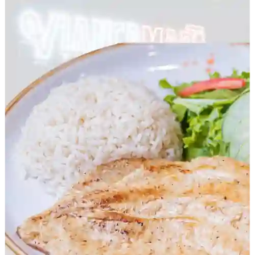 Pollo a la Plancha con Arroz