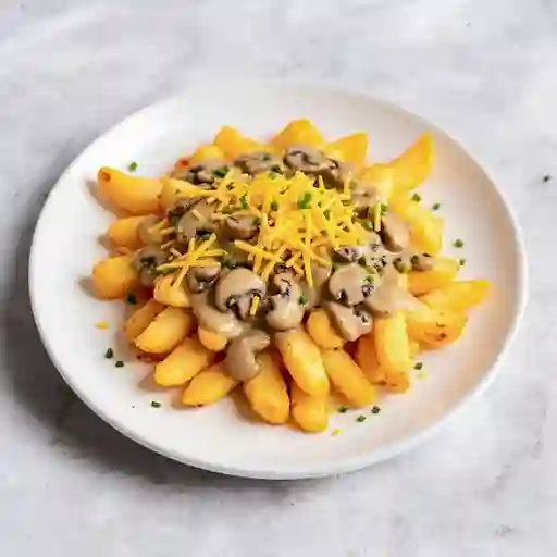 Papas fritas con champiñones