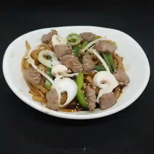 Noodle Oriental Carne