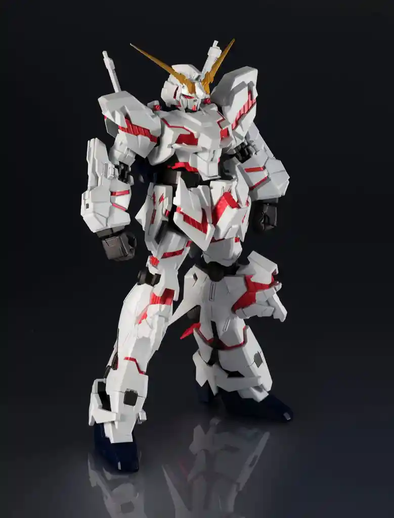 Bandai Figura de Acción Gundam Universe Rx-0 Unicorn Gundam