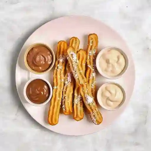 Churros Con Manjar, Crema De Chocolate Y Avellana
