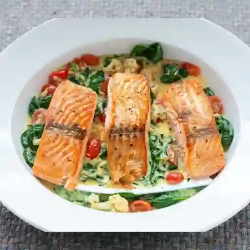 Salmon a la plancha c/acomp