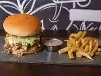 Sándwich Mechada Dinámica