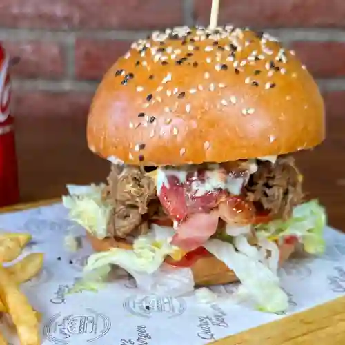 Hamburguesa la Mechada
