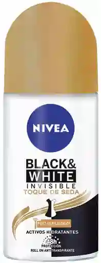 Nivea Desodorante en Roll On Black & White Invisible Toque de Seda