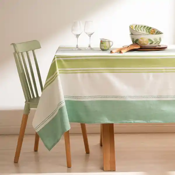 Mantel de Algodón Tejido Con Líneas de 150 x 210 cm Casaideas