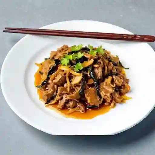 Carne sola con algas