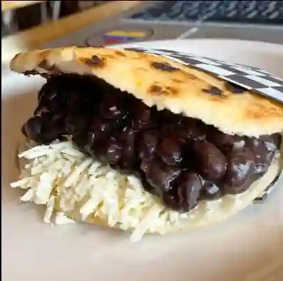 Arepa Domino