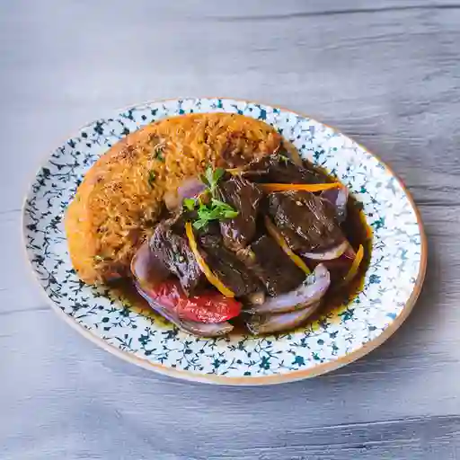 Tacu Tacu con Lomo Saltado