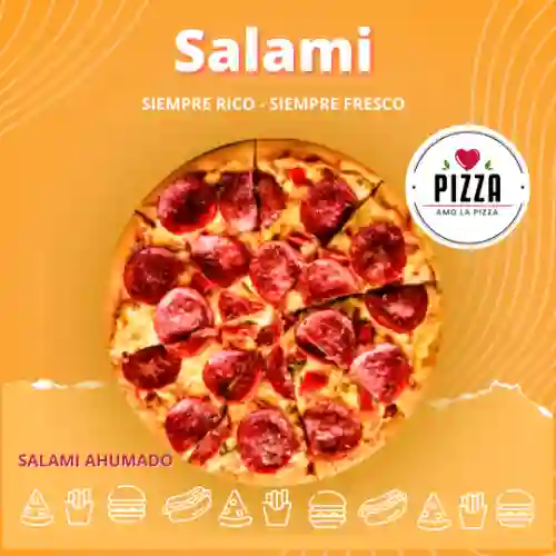 Pizza con Salame Familiar