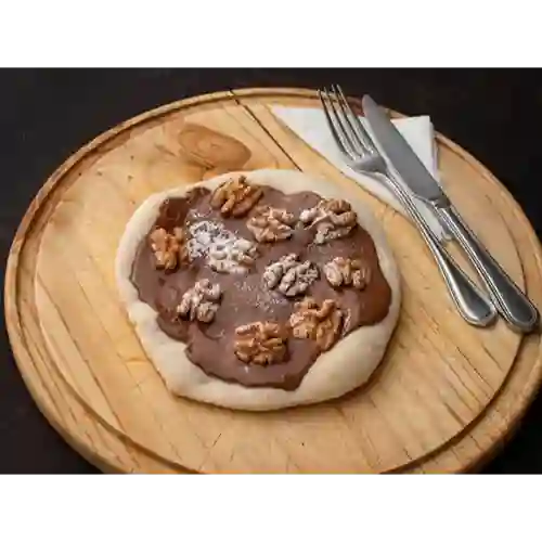 Pizza Dulce de Nutella y Nueces