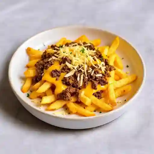 Papas fritas cheese luco