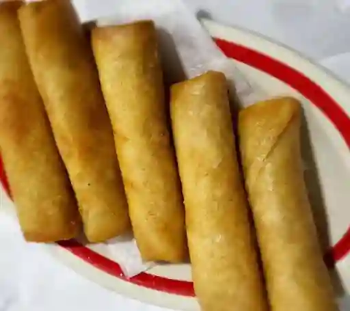 Arrollado Queso Sólo