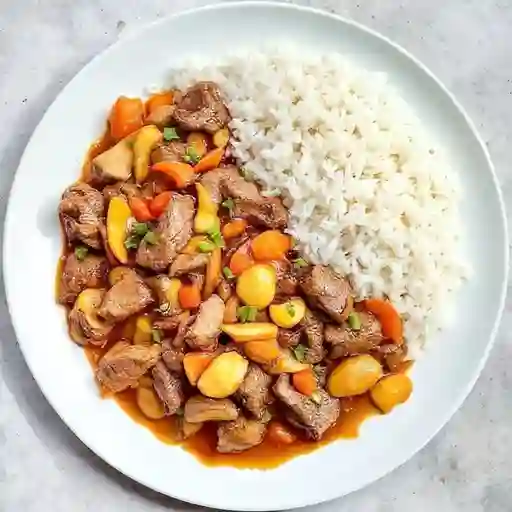 Carne mongoliana con arroz