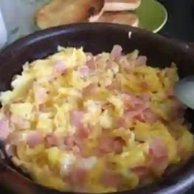 Huevito con Jamón Serrano