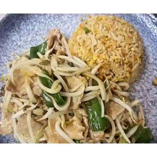 Pollo diente dragón arroz