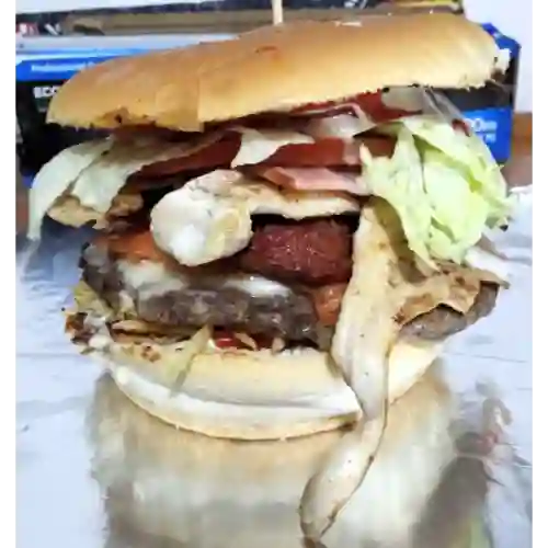 Hamburguesa de Chuleta Ahumada