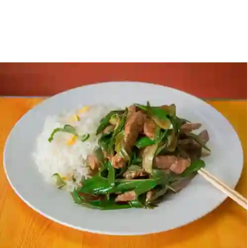 Carne Mongoliana con Arroz