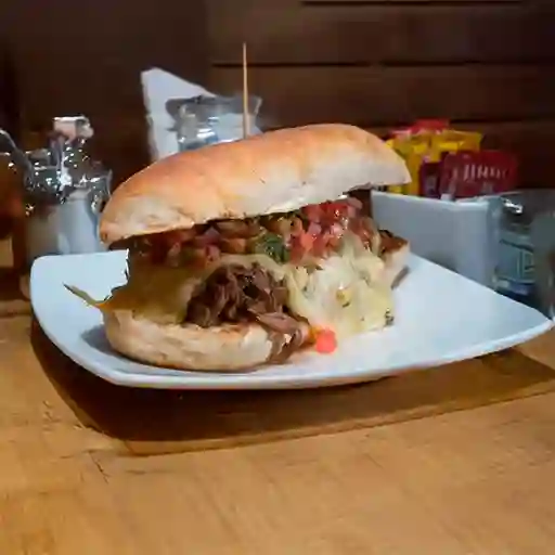 Sándwich Mechada Chilena