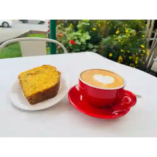 Promo Cafe Cortado + Queque Zanahoria