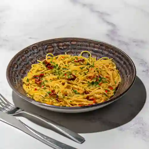 Spaghetti Al Ajillo