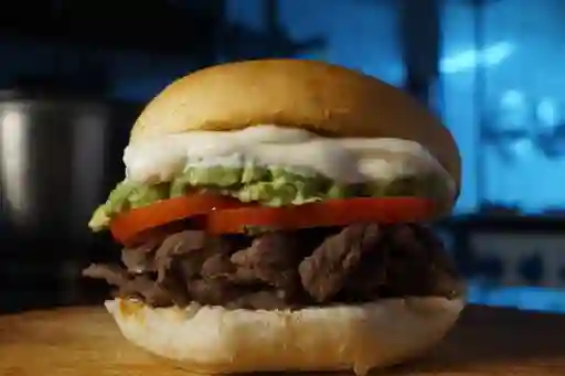 Sándwich Churrasco