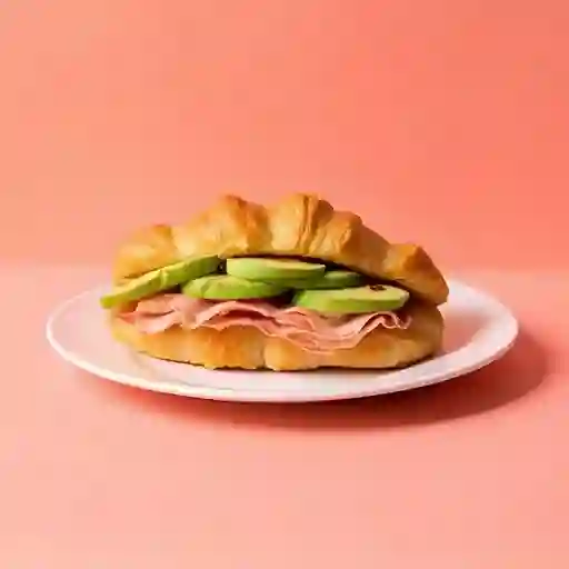 Croissant jamón palta