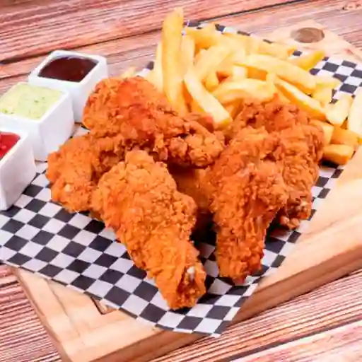 6 Alitas con Papas Fritas